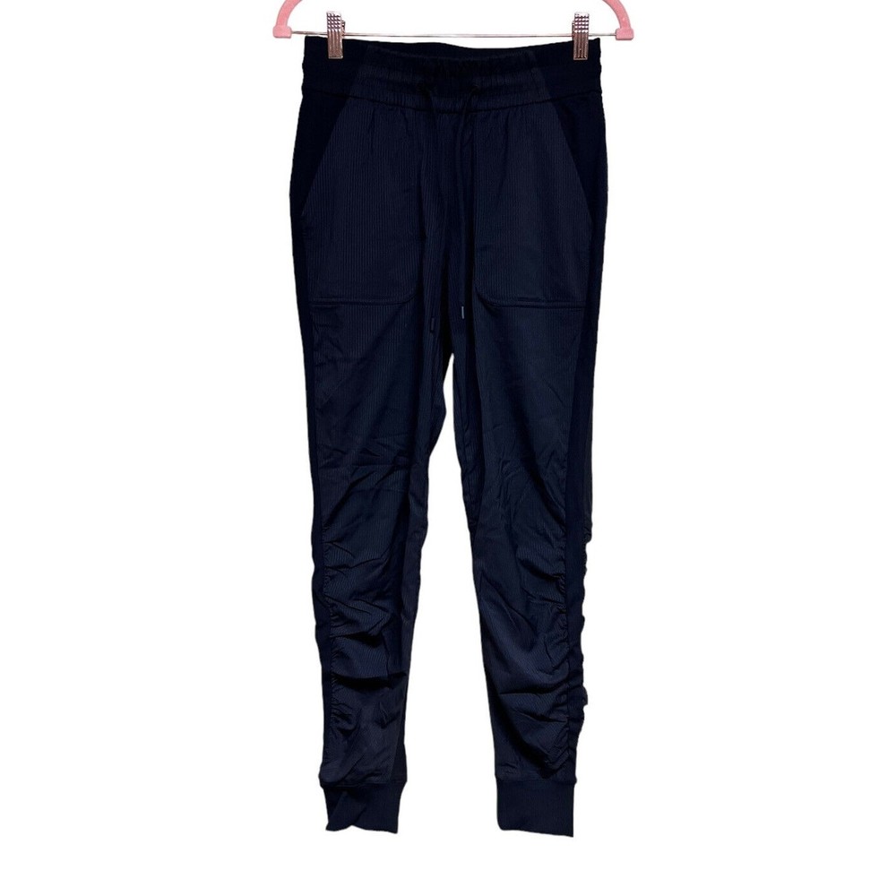 Lululemon Beyond the‎ Studio Jogger Black Women’s Size 6